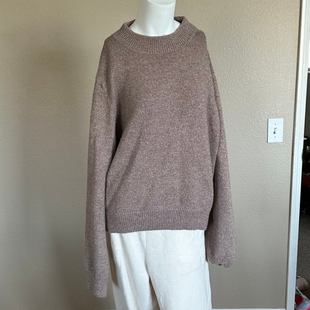 ASTR Open Back Sweater